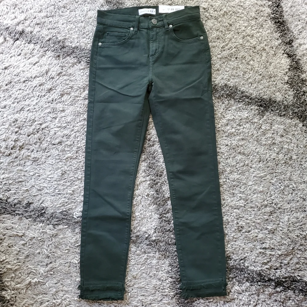 NWT LOFT Modern Double Frayed Skinny Crop Jeans - Picture 2 of 8